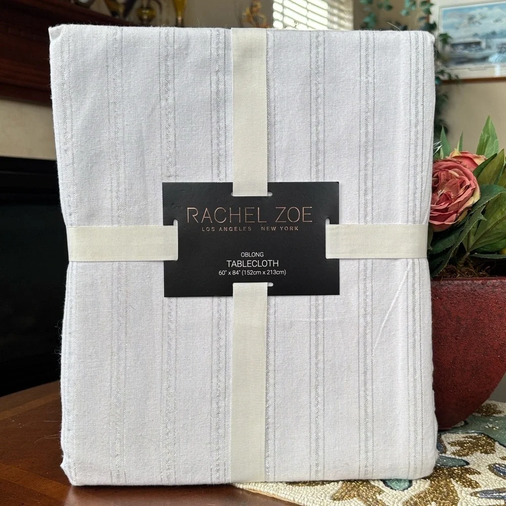 Brand New Rachel Zoe White & Silver Metallic Oblong Fabric Tablecloth 60